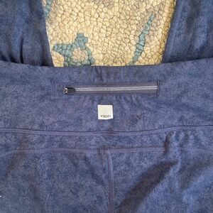 Vuori Rise And Shine Leggings Women’s Sz M Marbled Dark Blue Activewear Running